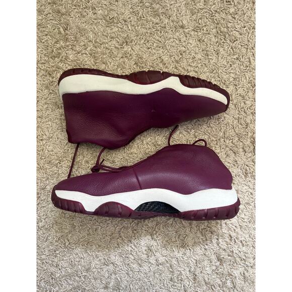Nike Air Jordan Future Bordeaux Size 8.5 US Women’s - Picture 1 of 4